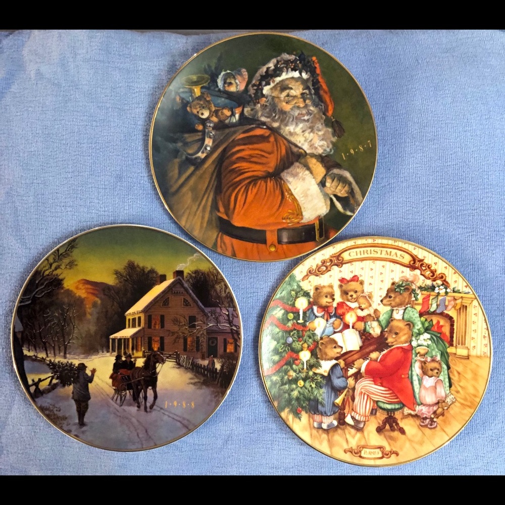 Avon Christmas Collector Plates, (3)